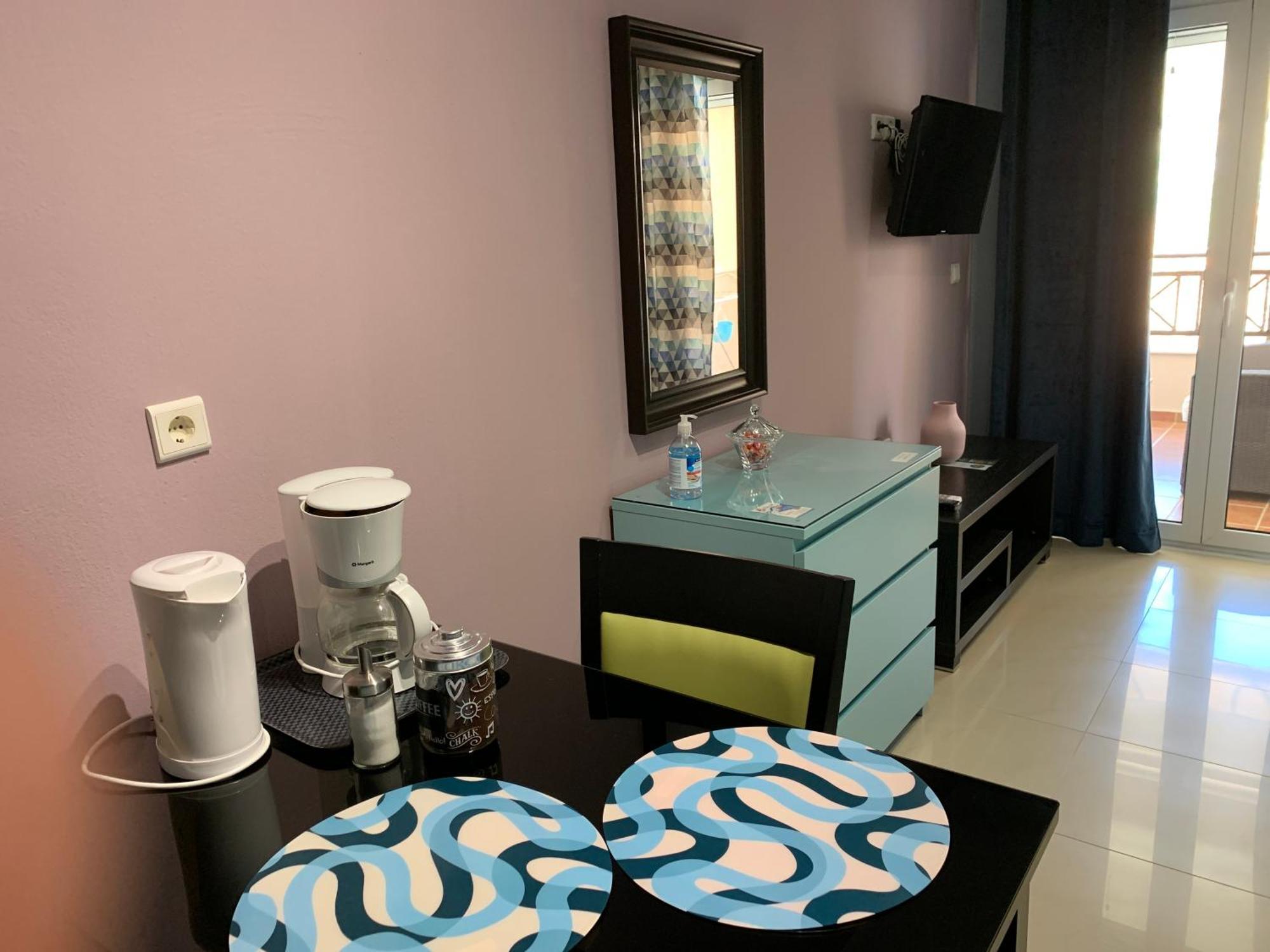 Christi Apartments Α&Β Kokkini Hani Екстериор снимка